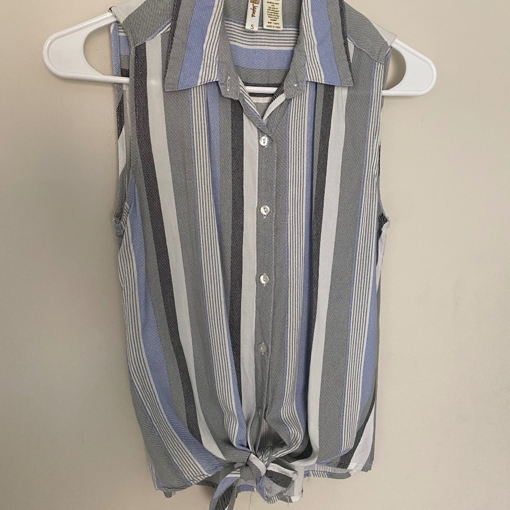 Women's blouse